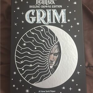 Lightlark Dueling Crowns Edition Book